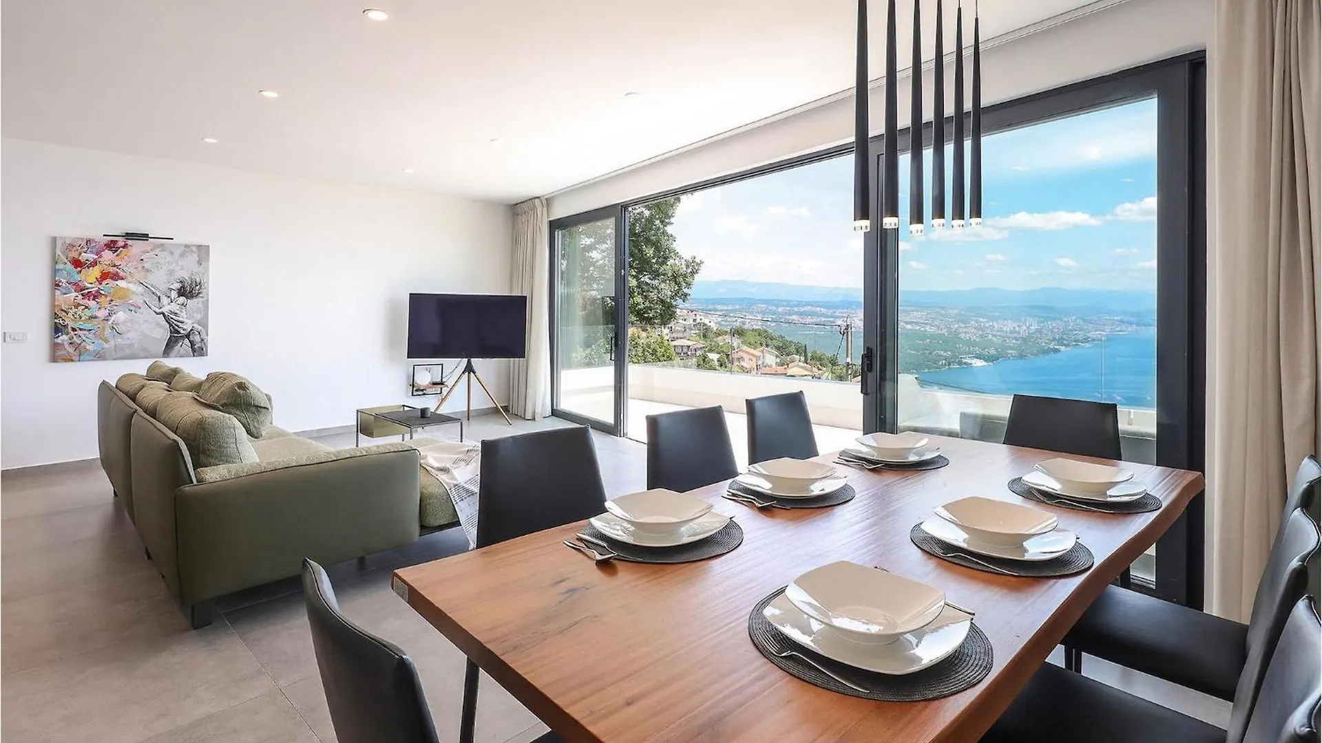Villa Grotta Opatija 0*,  Croatia